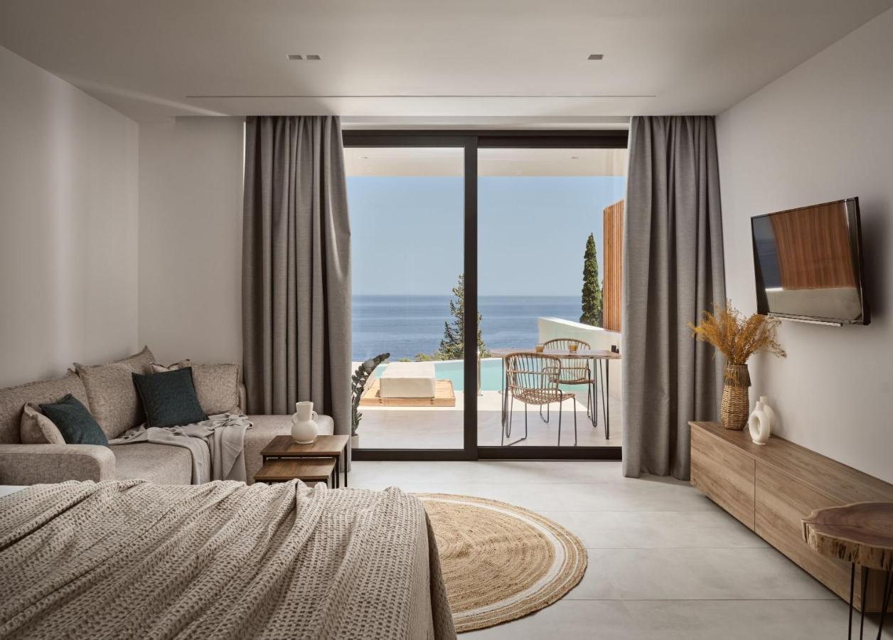 The Sall Suites Complex B - Iconic Sea Views, By Zantewize Agios Nikolaos  Bagian luar foto